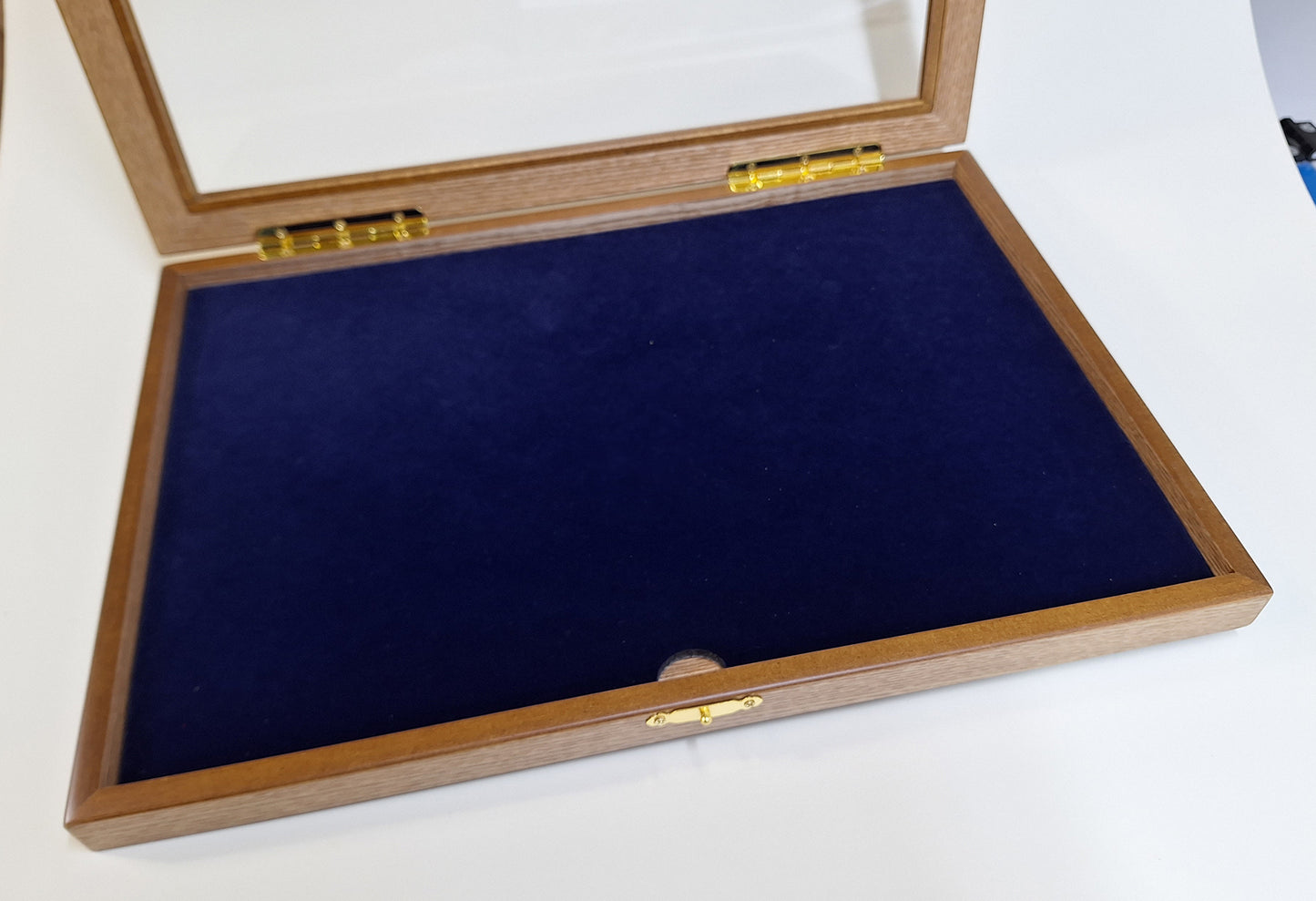 Ordenvitrine, Sammlervitrine Design Eiche, 375 x 260 x 30mm Art.Nr. 201