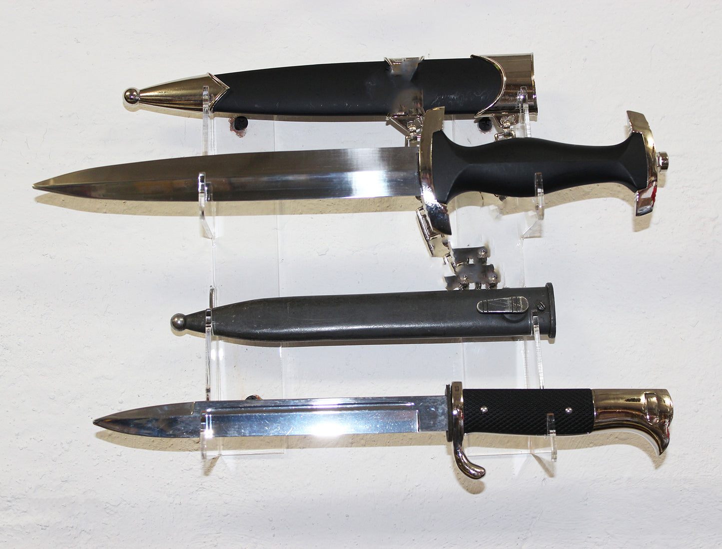 1 Paar 2er Wandhalter Dolche Blankwaffen Standard Art.Nr. 810