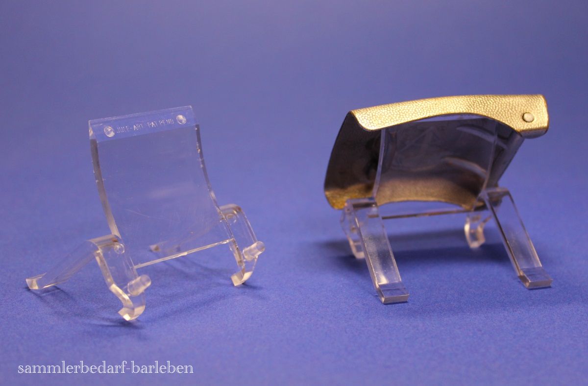 breiter Dekoständer, Ordenständer, Münzenständer, Ständer für ein Koppelschloss