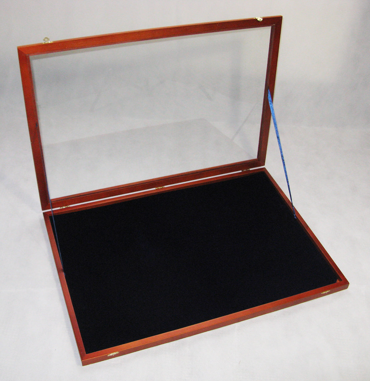 Lieferung auf Anfrage - XXL Ordenvitrine, Sammlervitrine Echtholz Art.Nr. 216, ca. 750 x 520 x 30mm, Versand nur in Deutschland