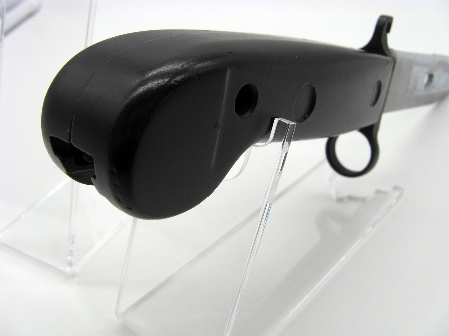 Werksverkauf – 10 Stück Dolchständer Blankwaffenständer Kurzwaffenständer mit breiter Aufnahme Art.Nr. 661