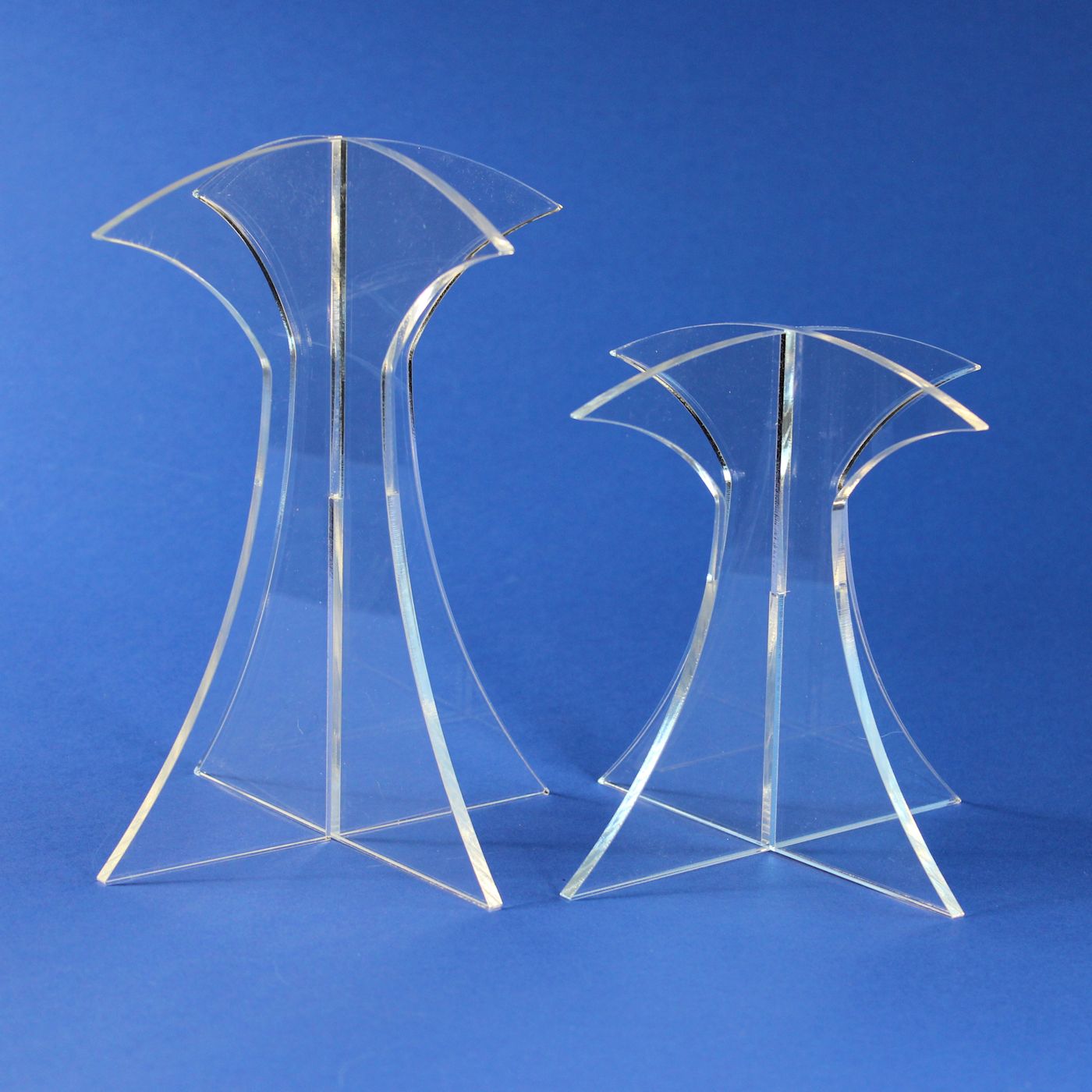 2 tlg. Helmständer, Mützenständer 20cm hoch Art.Nr. 1010