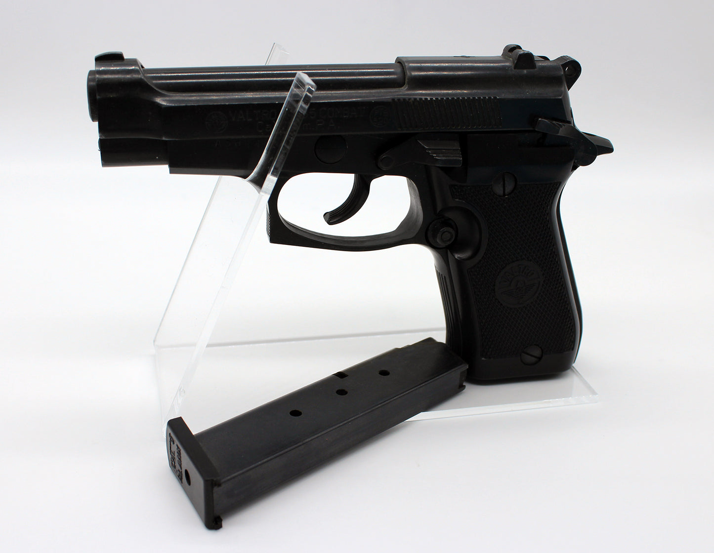 Waffenständer Winkel Runde Aufnahme Art.Nr. 820