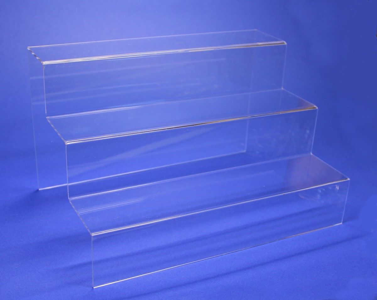 Dekotreppe Acrylglas mit 3 Stufen Art.Nr.1511 – sammlerbedarf-barleben